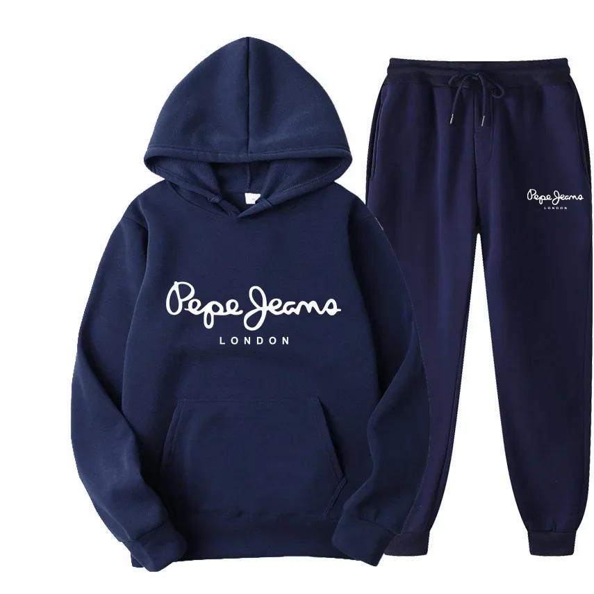 Street Fashion Female - Setelan Hoodie dan Celana Jogger Pria