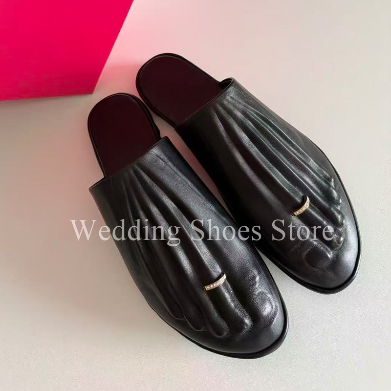 Street Fashion Rings - Sandal Gaya Desainer Fashionable dengan Cincin