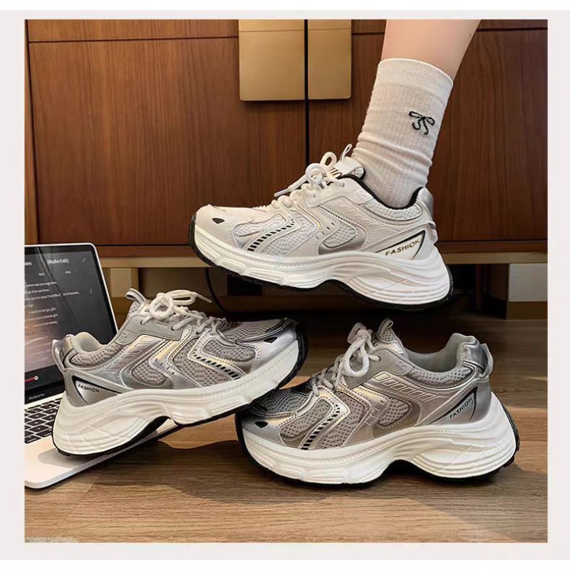 Street Fashion Female - Sepatu Sneakers Wanita Musim Semi 2026,